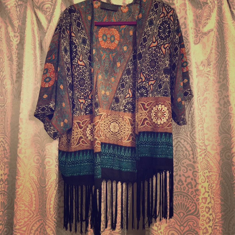 Fringe kimono